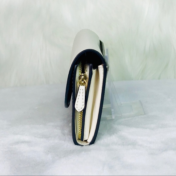 Coach Sig PVC Slim Envelope Wallet - Picture 3 of 8